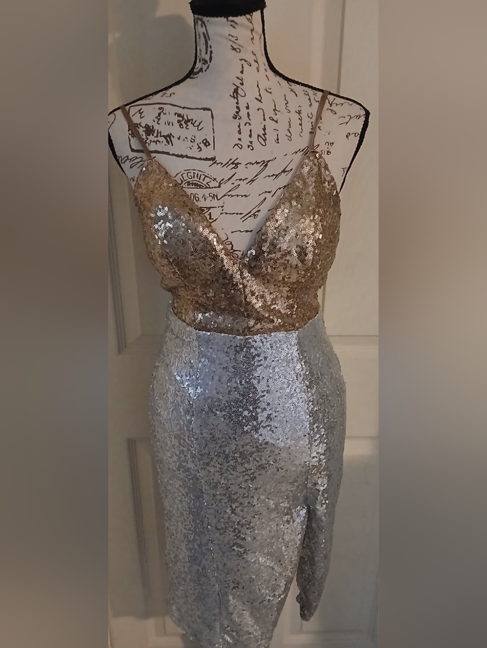 NWT Speechless Silver And Gold Dress